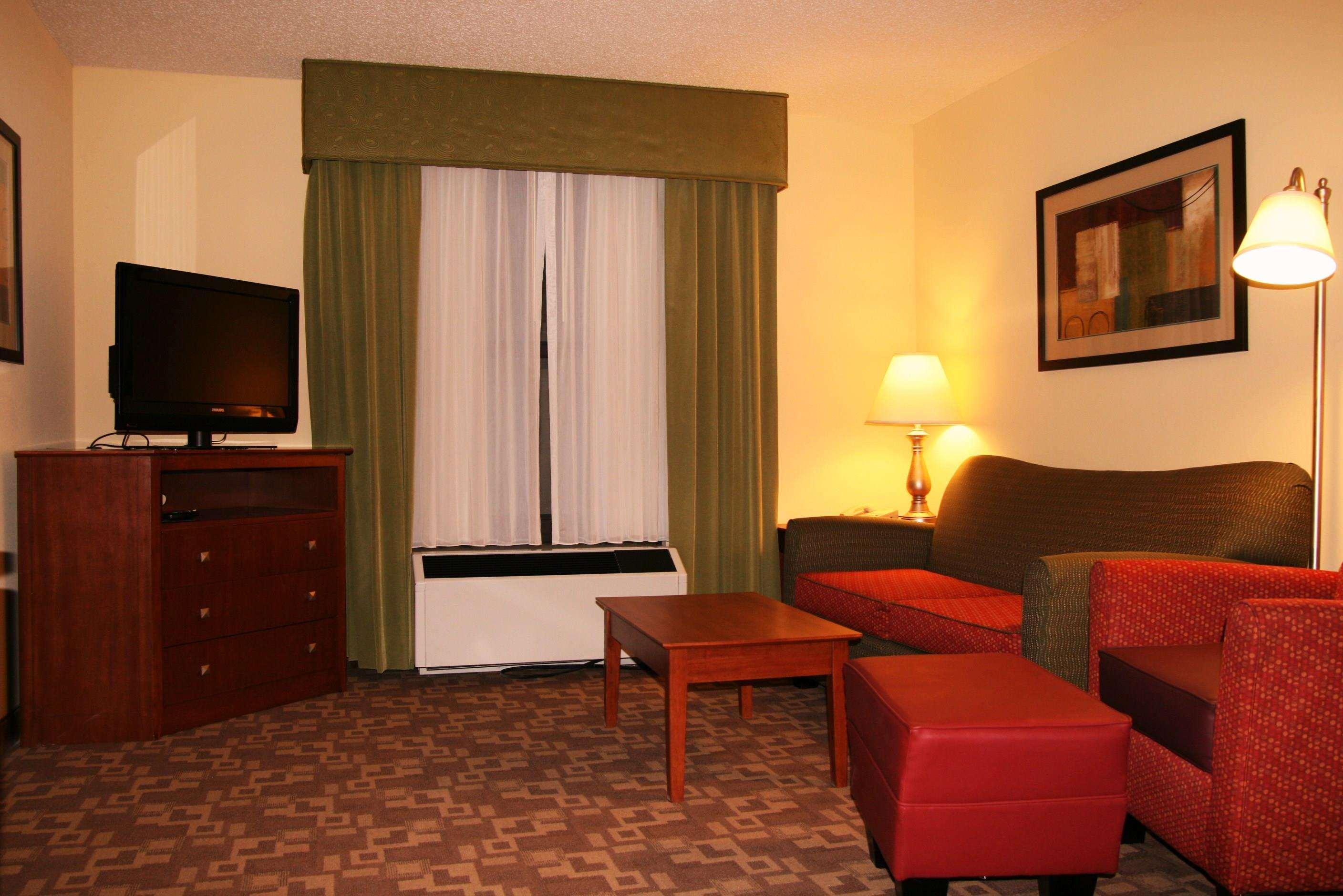 Hampton Inn & Suites Kansas City-Merriam Habitación foto